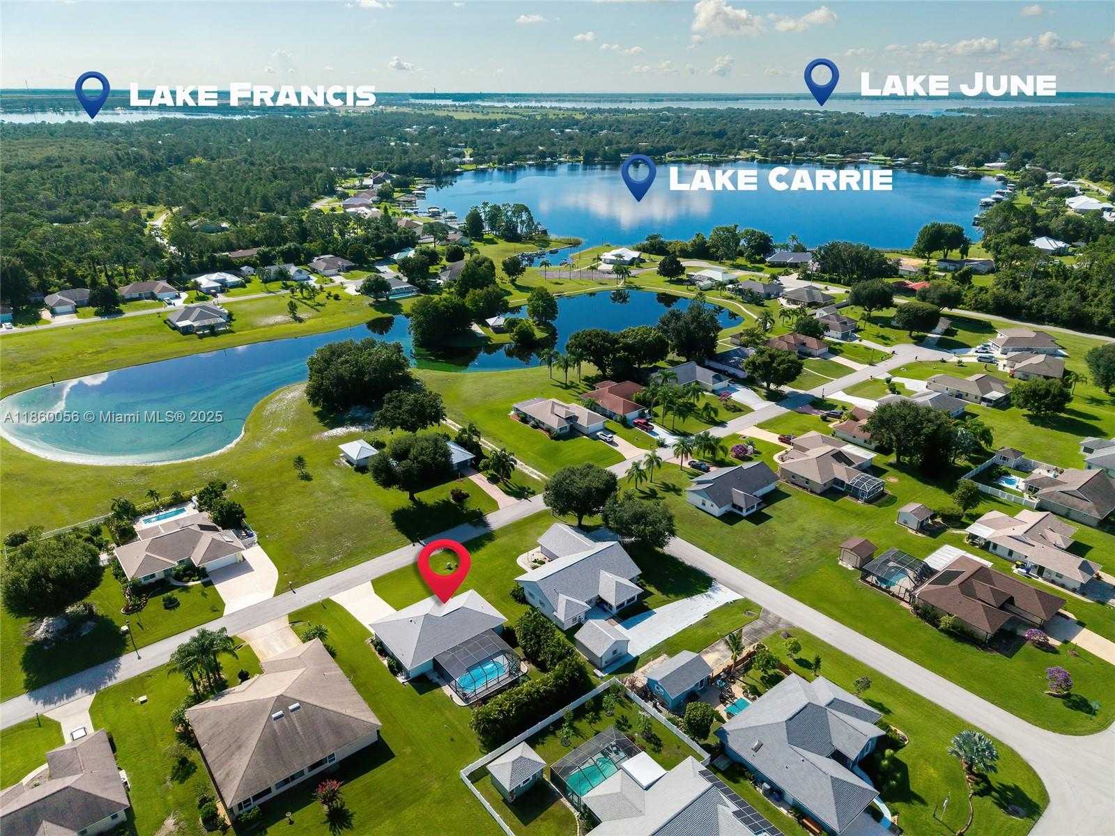 Small Image of 36 LAKE SIDE TRAIL, Lake Placid Number 3