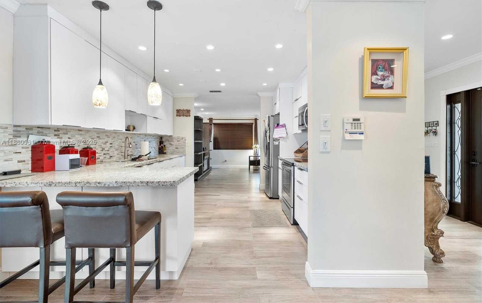 Small Image of 14830 DADE PINE AVE, Miami Lakes Number 12