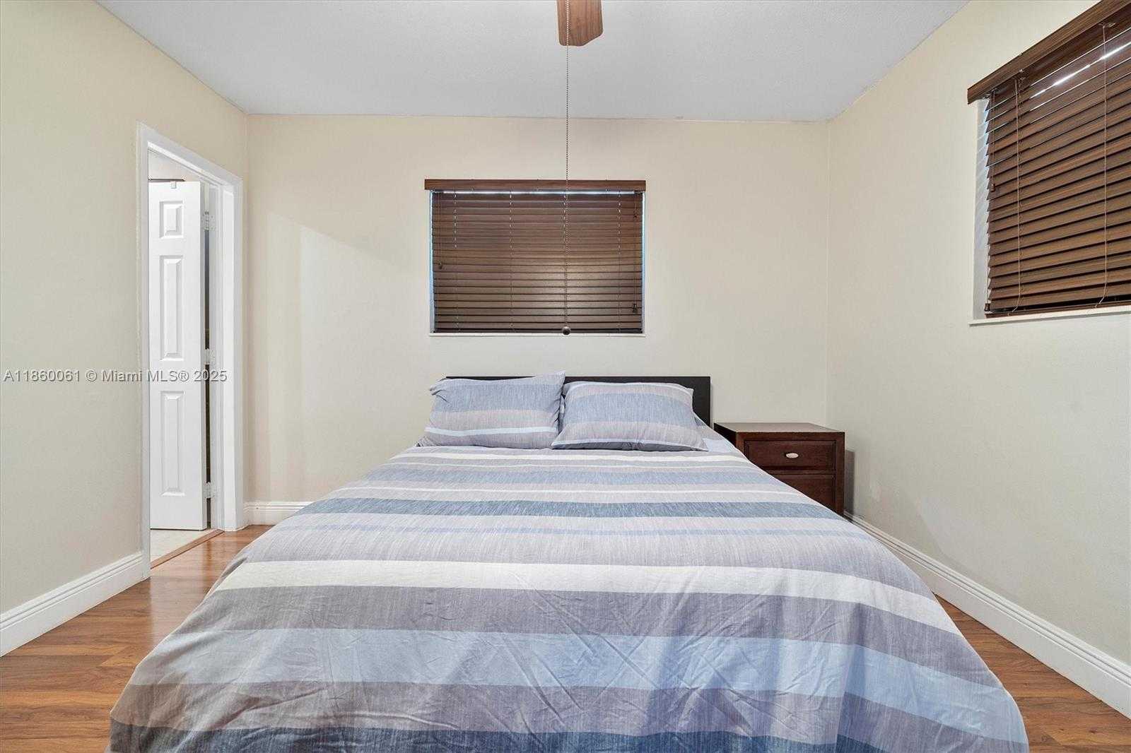 Small Image of 14830 DADE PINE AVE, Miami Lakes Number 29
