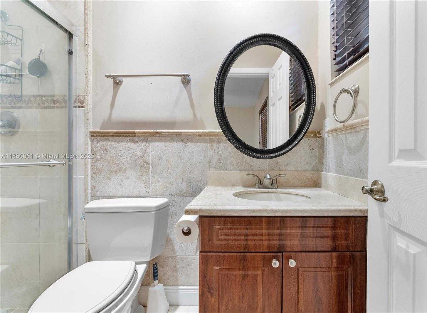 Small Image of 14830 DADE PINE AVE, Miami Lakes Number 32