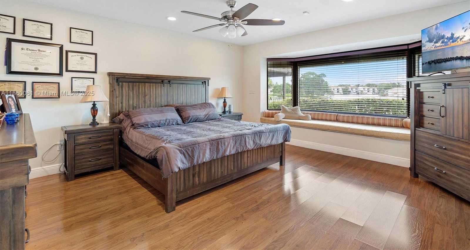 Small Image of 14830 DADE PINE AVE, Miami Lakes Number 39