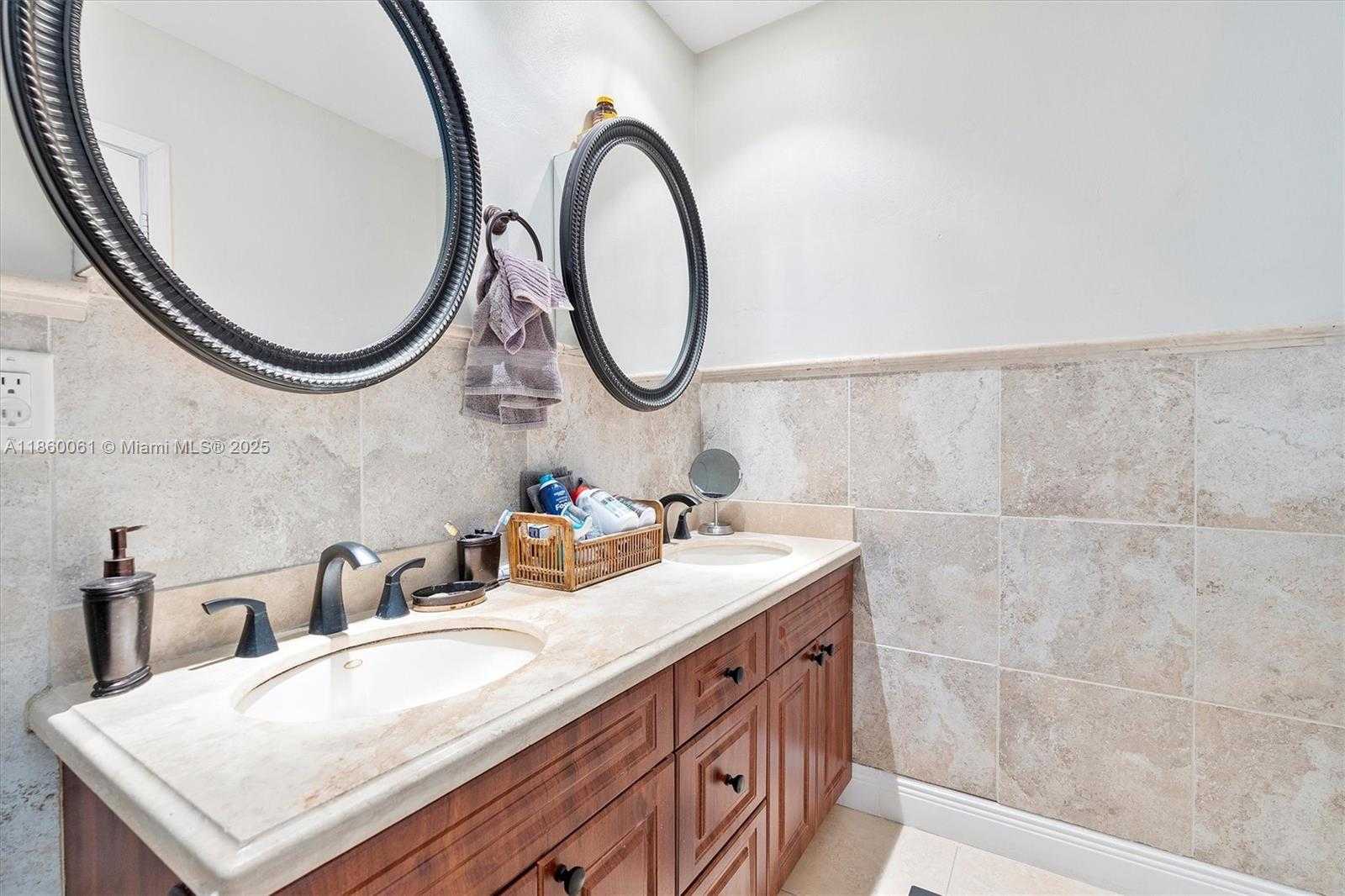 Small Image of 14830 DADE PINE AVE, Miami Lakes Number 42