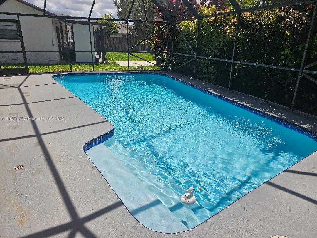 Small Image of 9338 NORTH WEST 47TH STREET, Sunrise Number 6