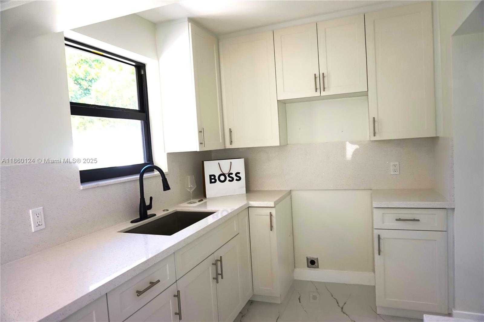 Small Image of 53 NORTH WEST 68TH ST, Miami Number 11