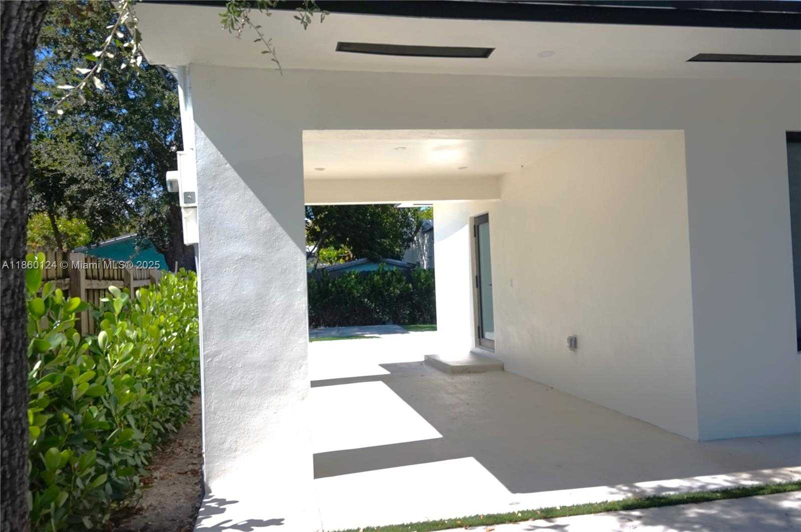 Small Image of 53 NORTH WEST 68TH ST, Miami Number 38