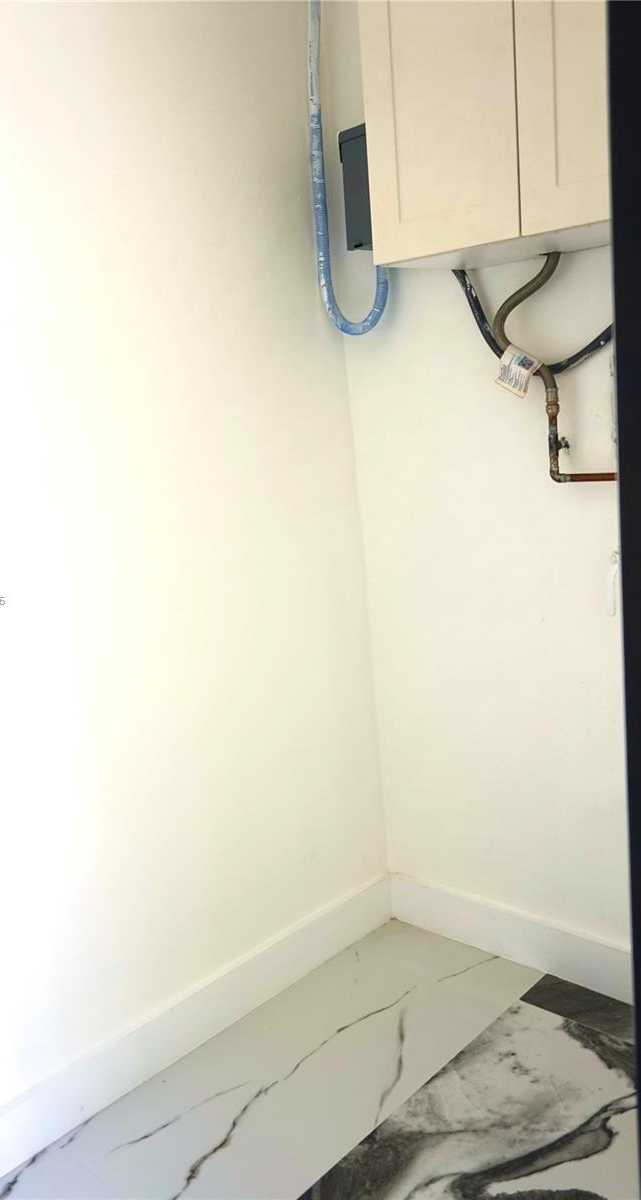 Small Image of 53 NORTH WEST 68TH ST, Miami Number 43