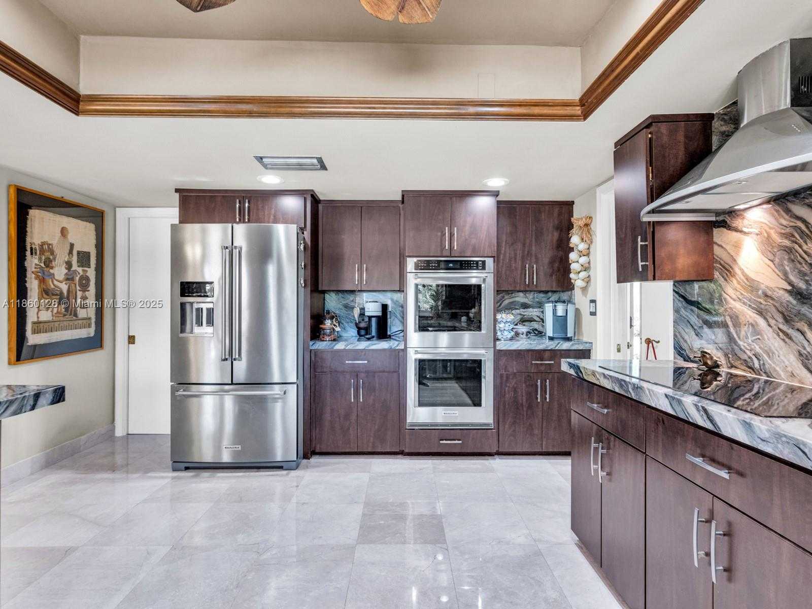 Small Image of 624 PALM DR, Hallandale Beach Number 25