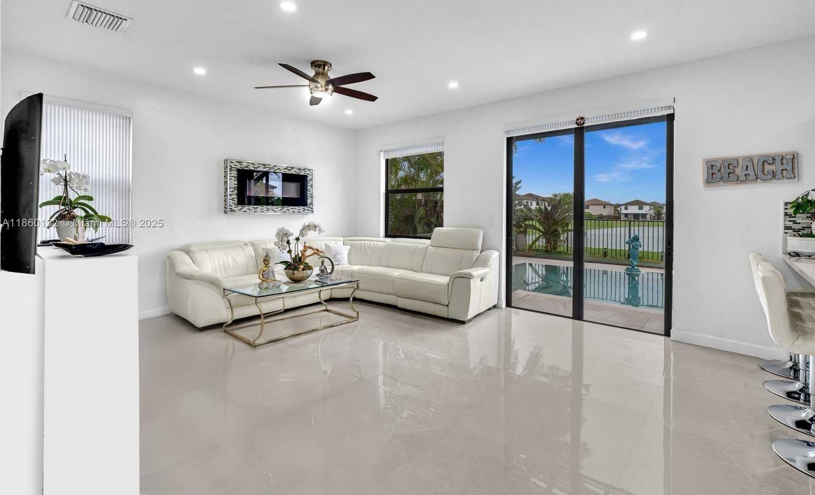 Small Image of 11709 SOUTH WEST 253RD ST, Homestead Number 15