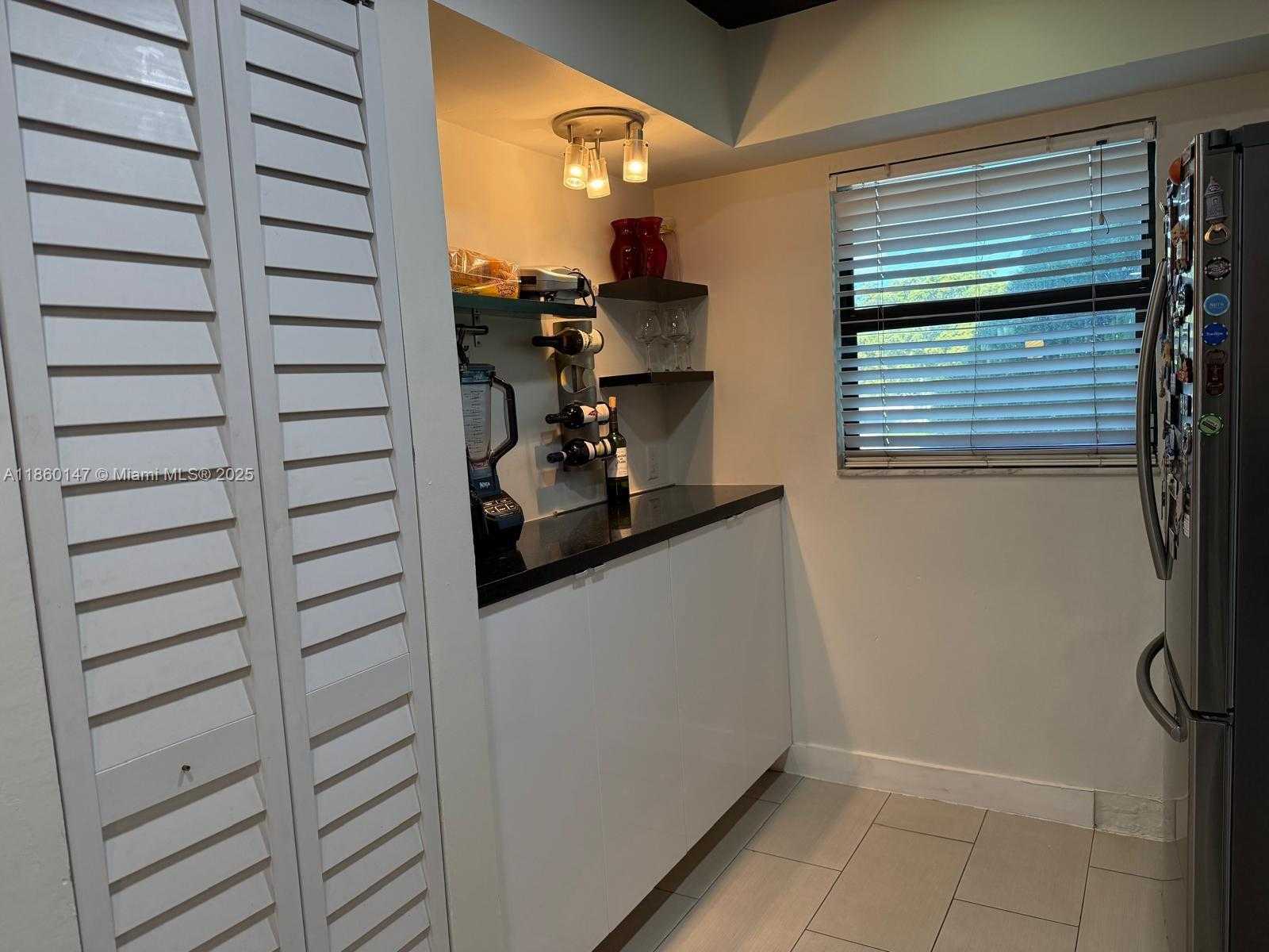 Small Image of 4018 DEL RíO WAY, Sunrise Number 35