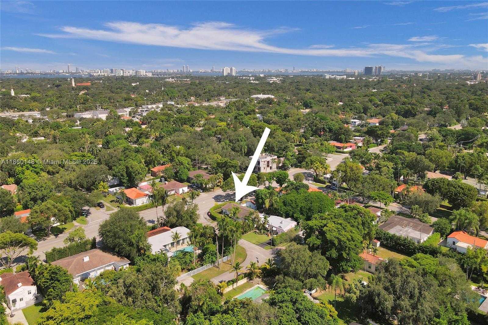 Small Image of 10 NORTH WEST 100TH ST, Miami Shores Number 15