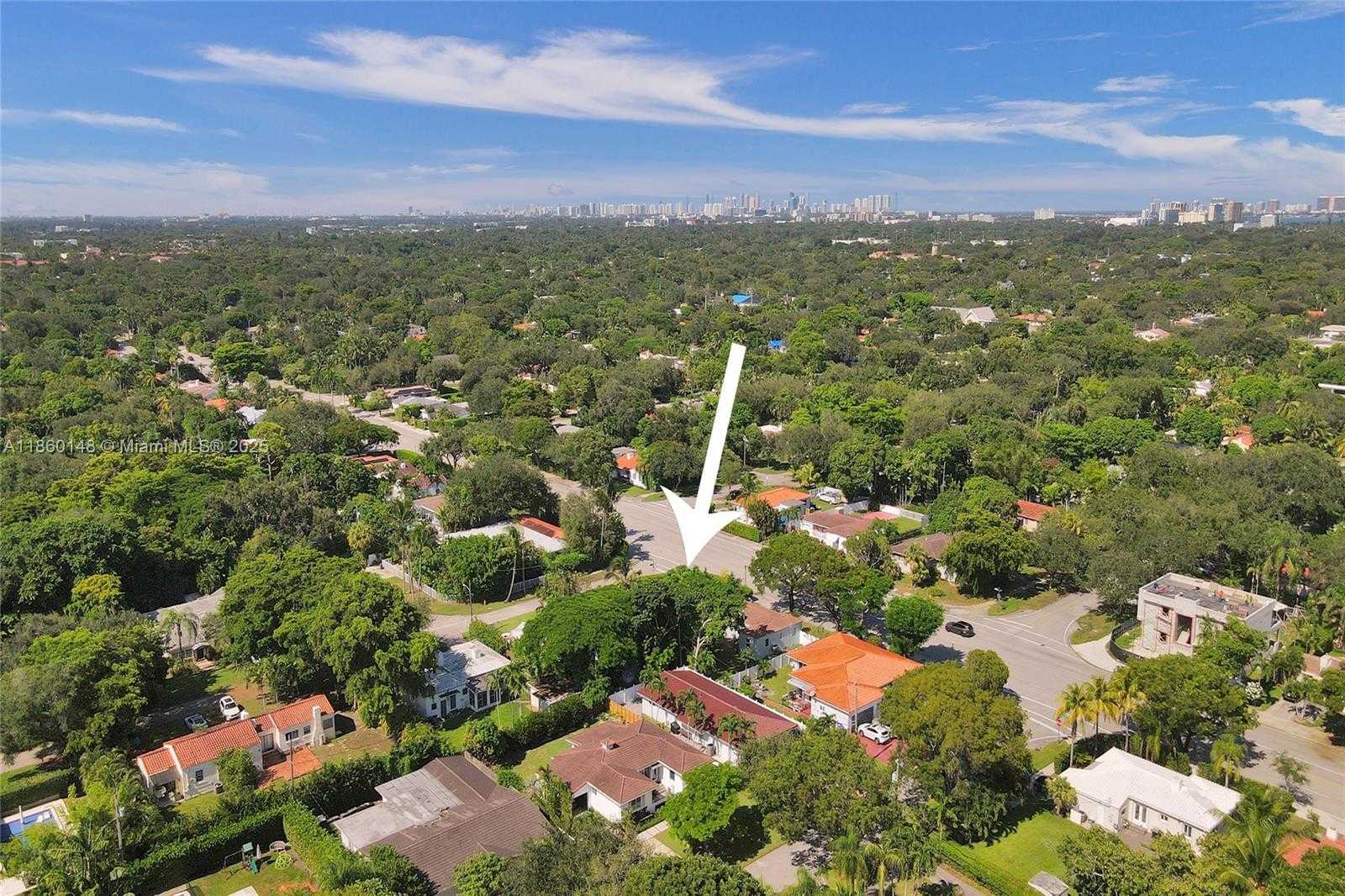 Small Image of 10 NORTH WEST 100TH ST, Miami Shores Number 17