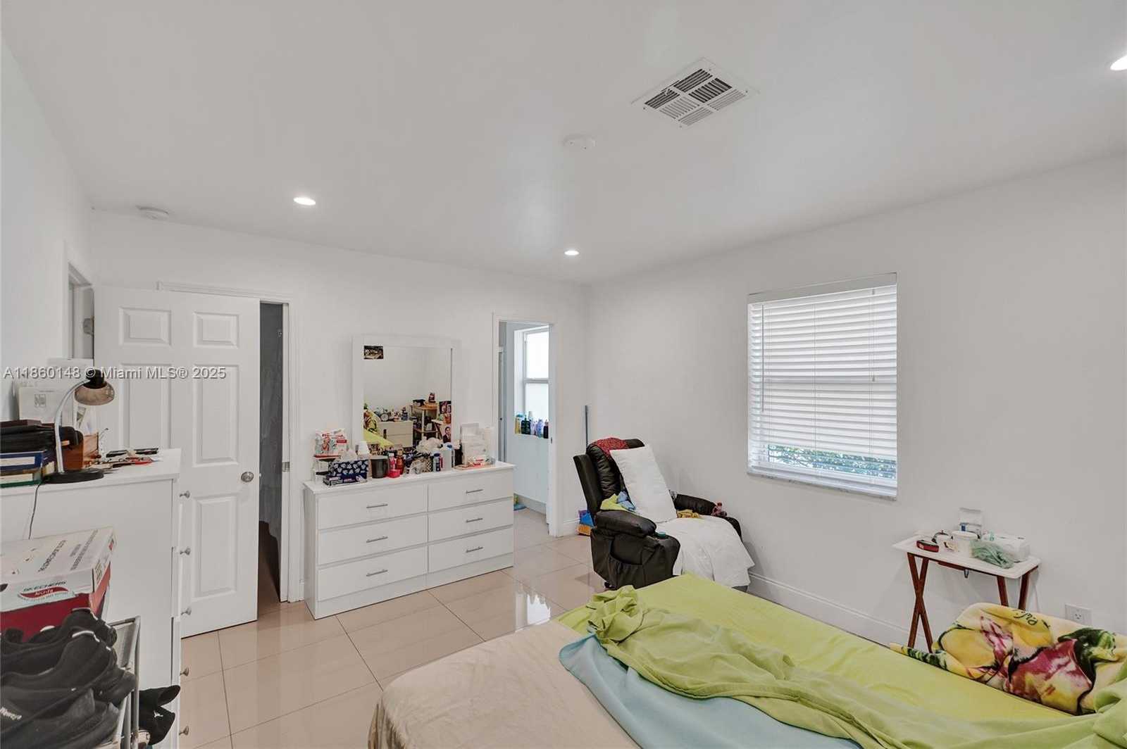 Small Image of 10 NORTH WEST 100TH ST, Miami Shores Number 34