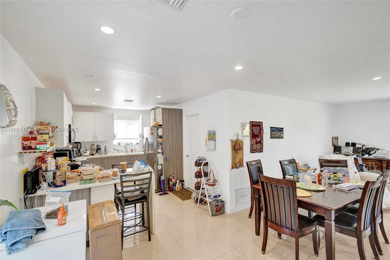 Small Image of 10 NORTH WEST 100TH ST, Miami Shores Number 49