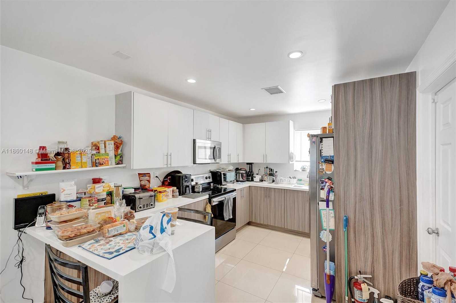 Small Image of 10 NORTH WEST 100TH ST, Miami Shores Number 54
