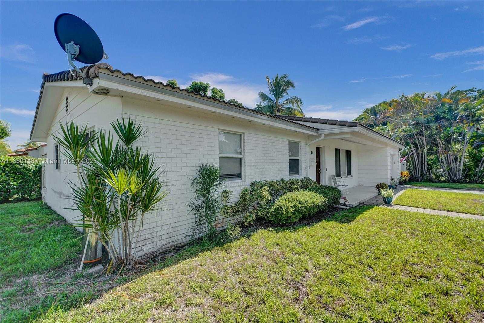 Small Image of 10 NORTH WEST 100TH ST, Miami Shores Number 55