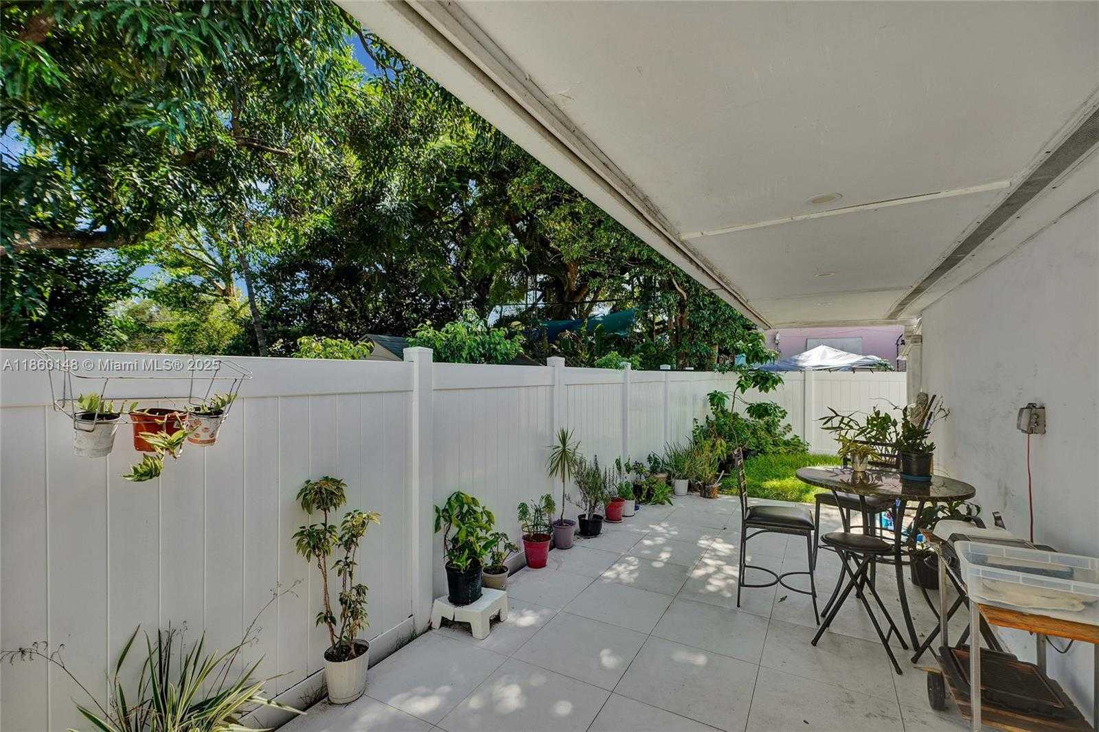 Small Image of 10 NORTH WEST 100TH ST, Miami Shores Number 58