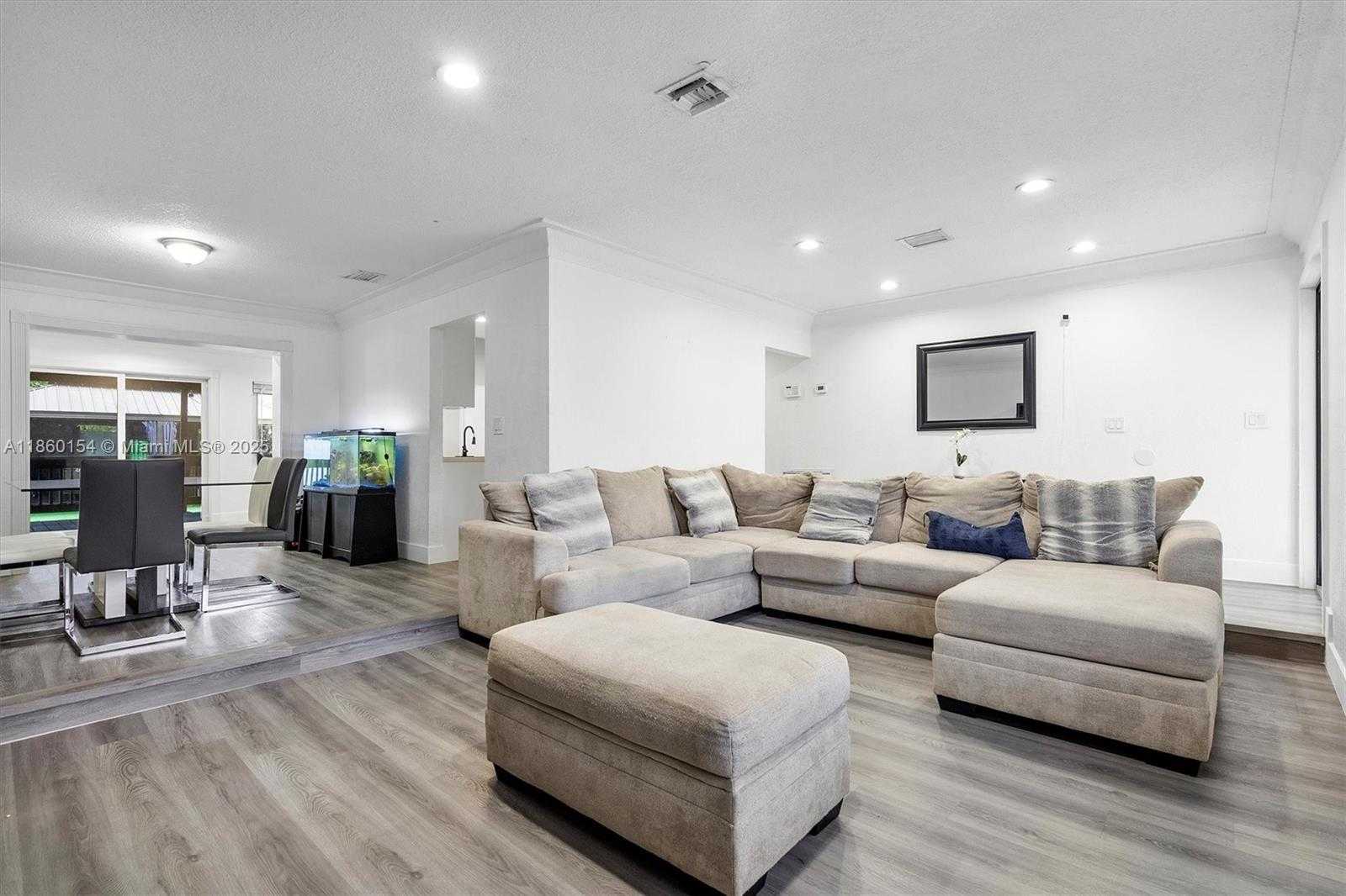 Small Image of 8555 NORTH WEST 25TH PL, Coral Springs Number 4