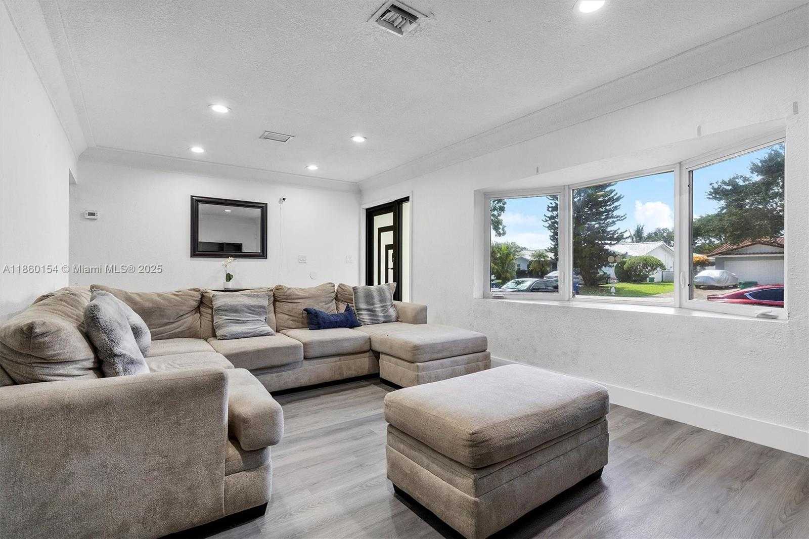 Small Image of 8555 NORTH WEST 25TH PL, Coral Springs Number 5