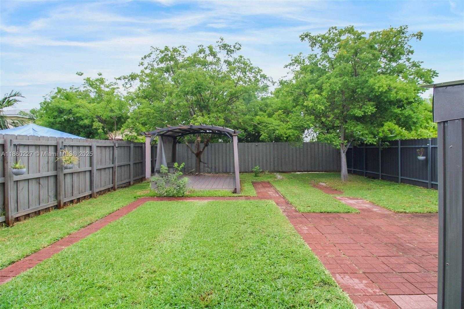 Small Image of 277 SOUTH EAST 31ST AVE, Homestead Number 21