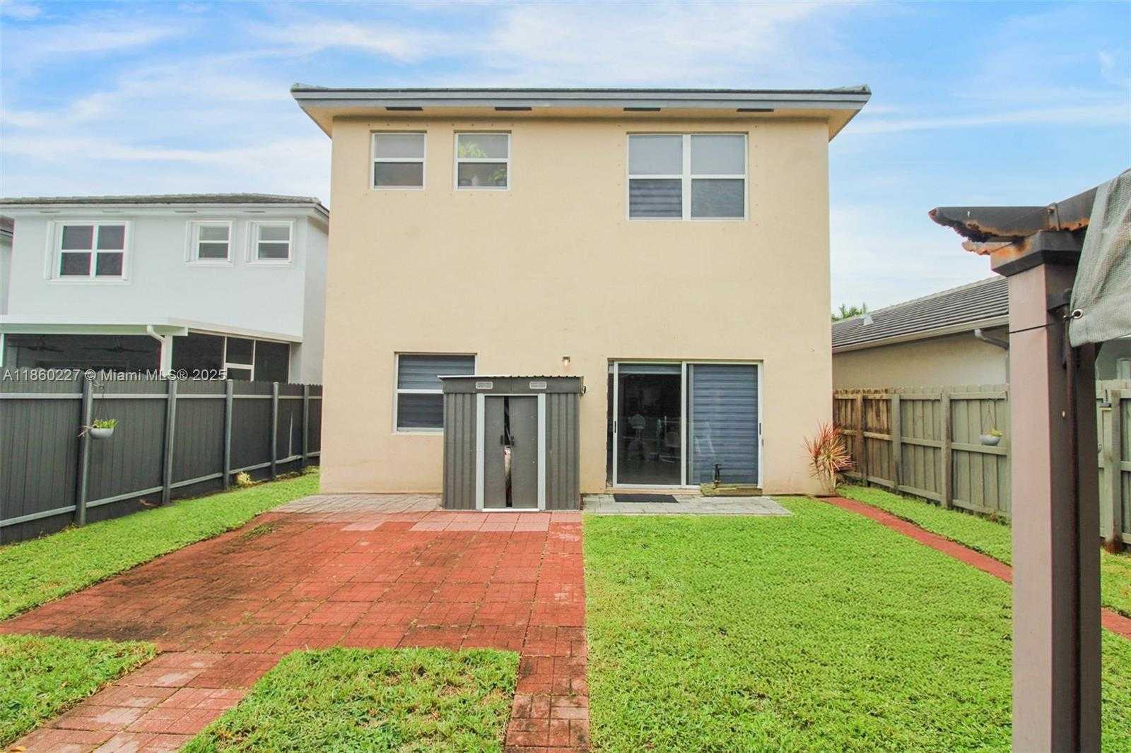 Small Image of 277 SOUTH EAST 31ST AVE, Homestead Number 23