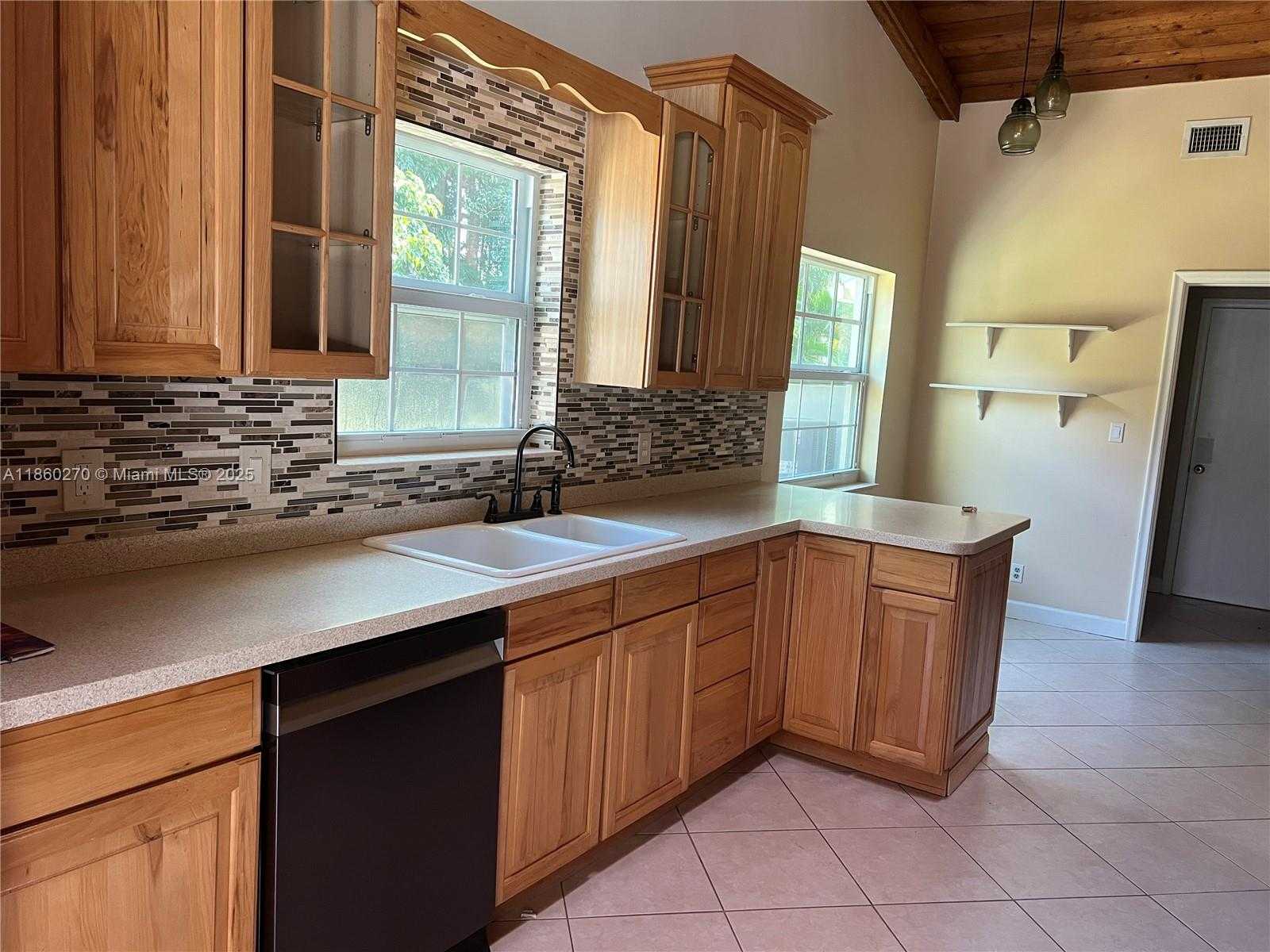 Small Image of 11501 SOUTH WEST 3RD ST, Plantation Number 6