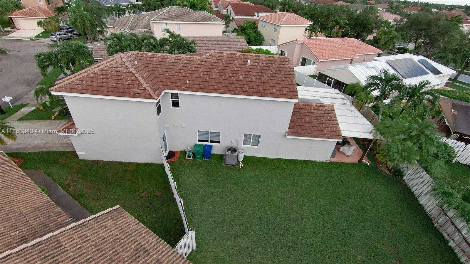 Small Image of 17726 SOUTH WEST 27TH CT, Miramar Number 2