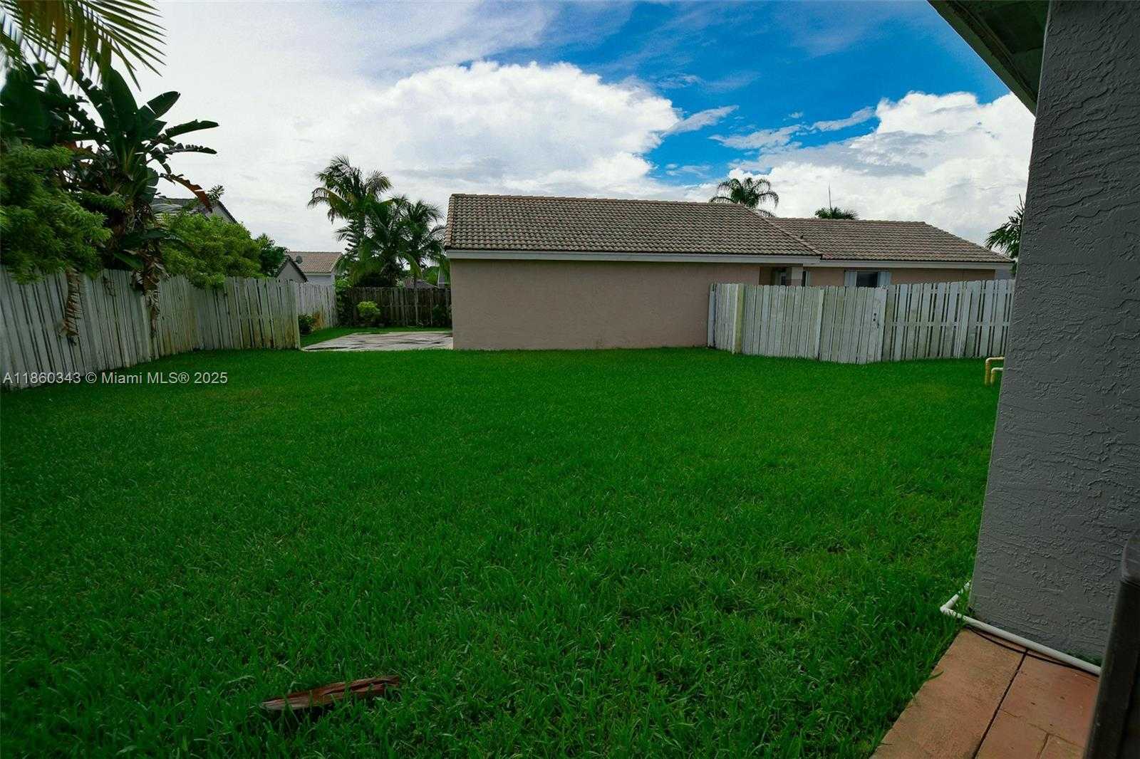 Small Image of 17726 SOUTH WEST 27TH CT, Miramar Number 30
