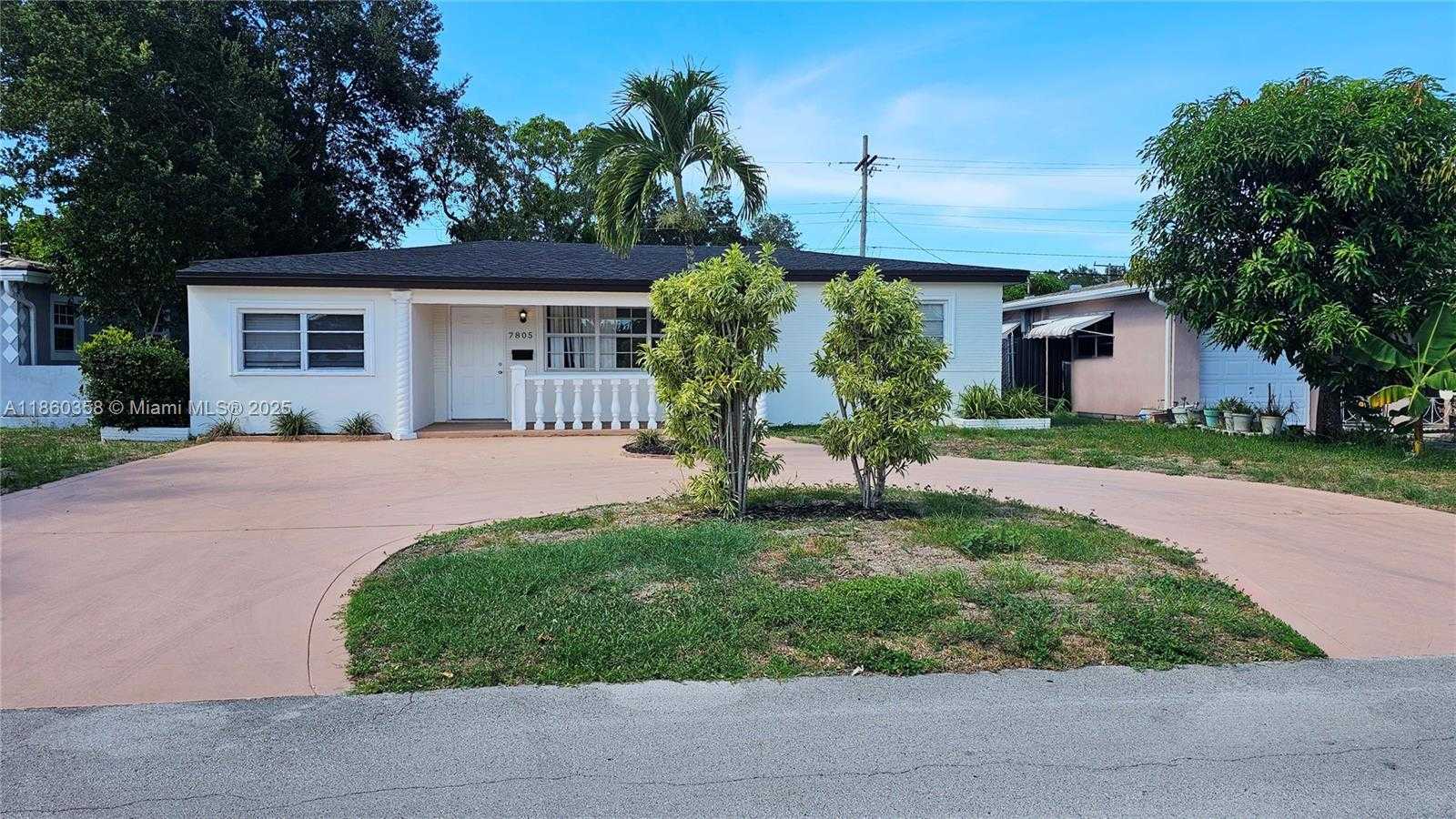 Small Image of 7805 JUNIPER ST, Miramar Number 2