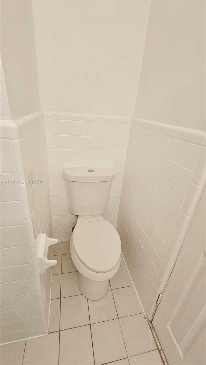 Small Image of 7805 JUNIPER ST, Miramar Number 27