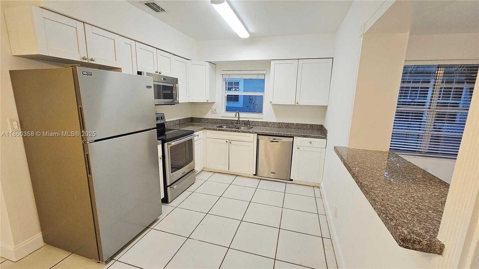 Small Image of 7805 JUNIPER ST, Miramar Number 6