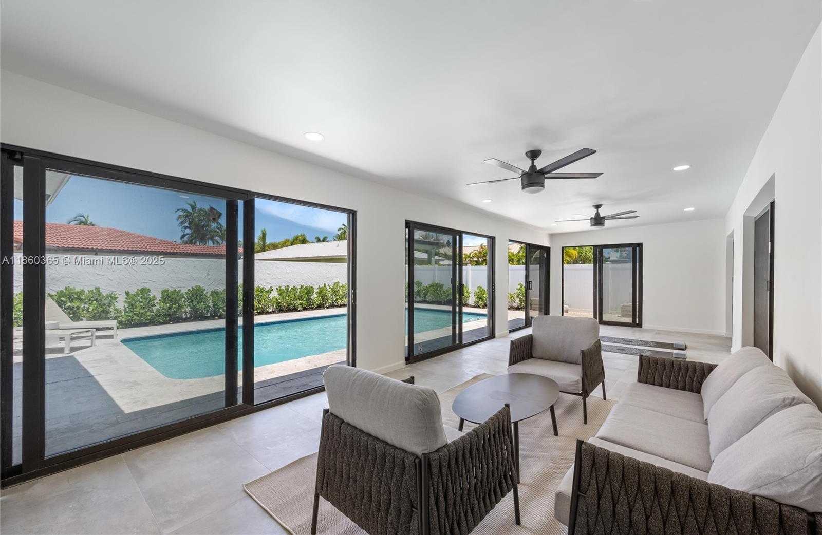 Small Image of 2415 NORTH EAST 35TH DR, Fort Lauderdale Number 23