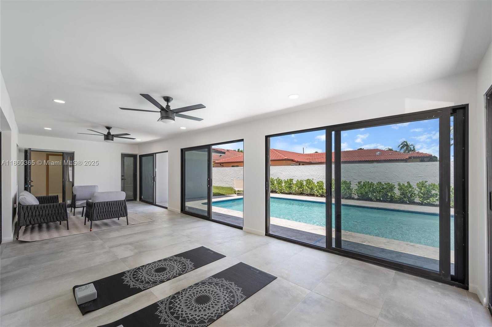 Small Image of 2415 NORTH EAST 35TH DR, Fort Lauderdale Number 3