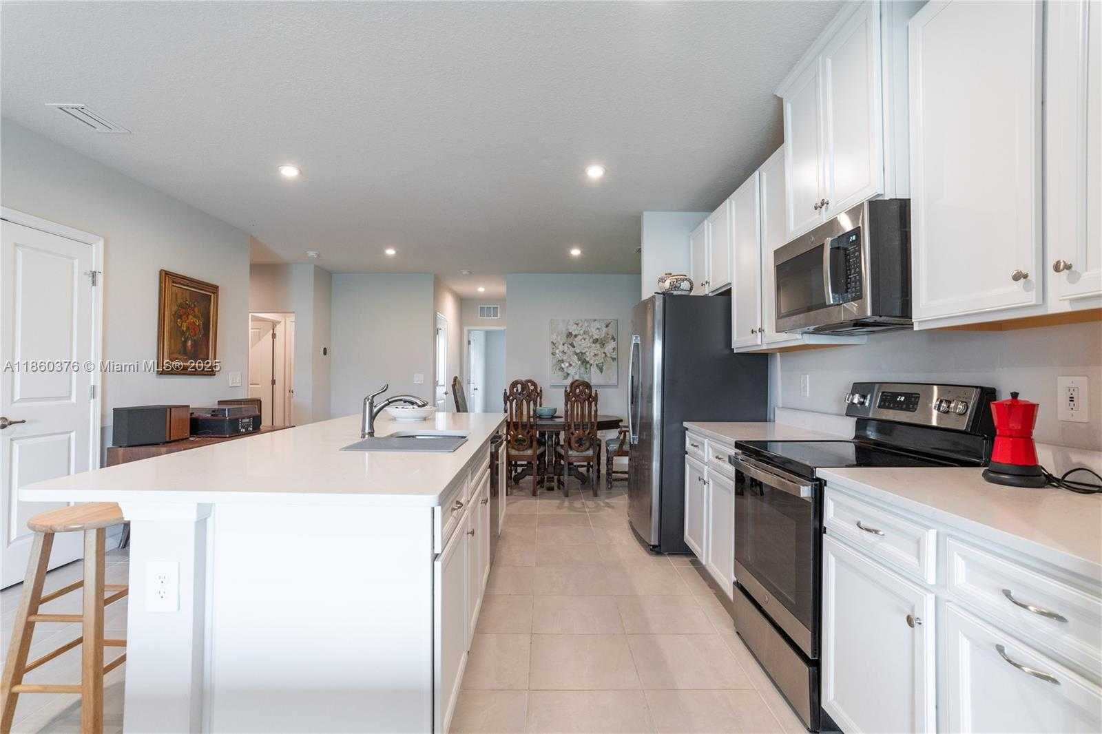 Small Image of 9454 SOUTH WEST LIBERTAS WAY, Port St. Lucie Number 11