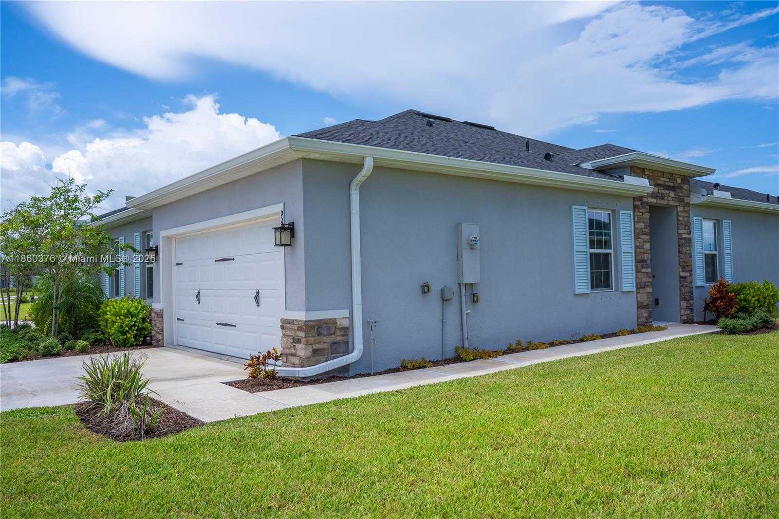 Small Image of 9454 SOUTH WEST LIBERTAS WAY, Port St. Lucie Number 3