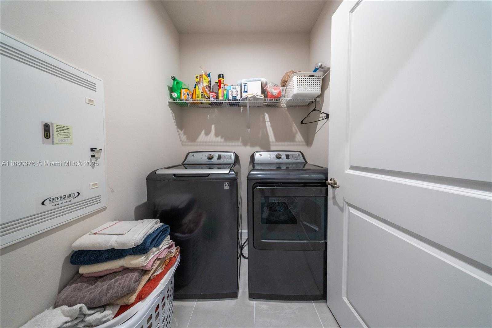 Small Image of 9454 SOUTH WEST LIBERTAS WAY, Port St. Lucie Number 31