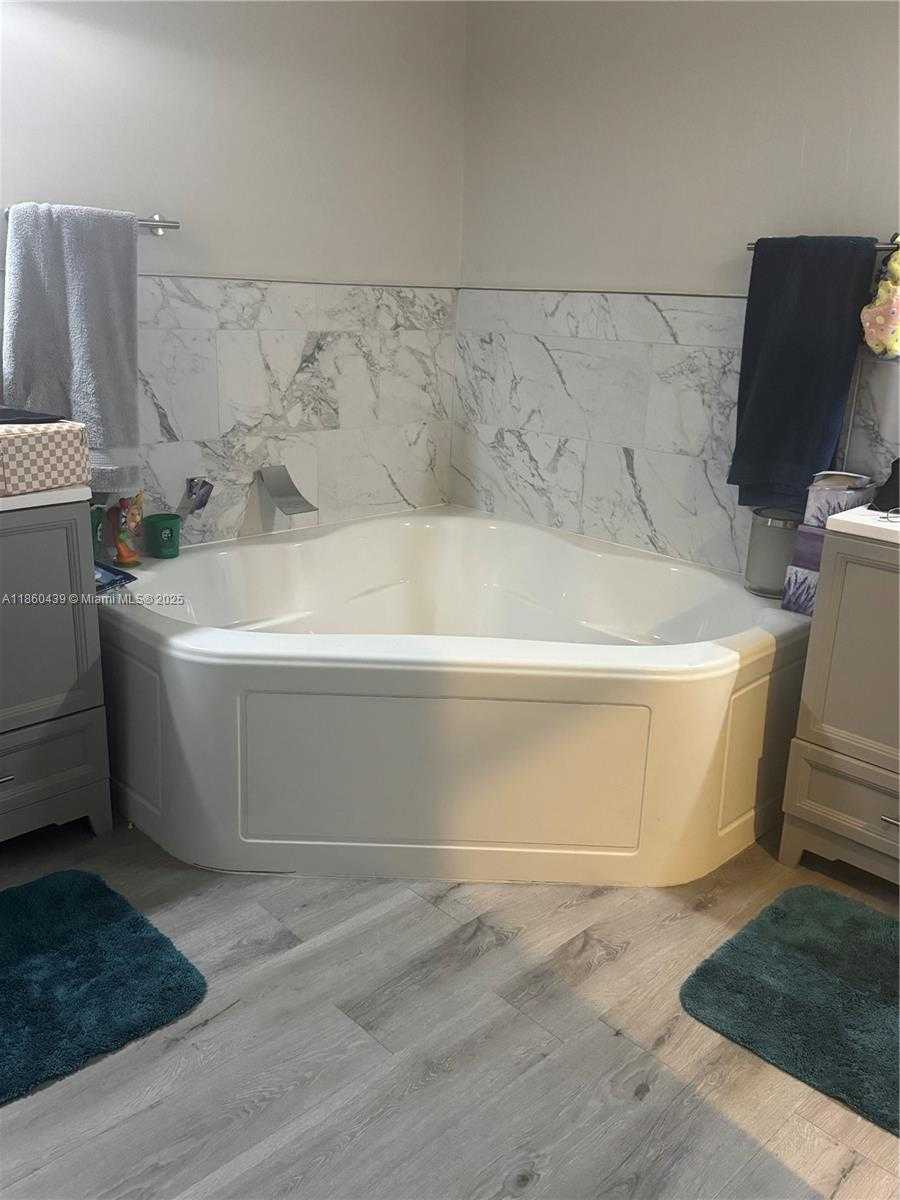 Small Image of 8848 NORTH WEST 188TH ST, Hialeah Number 8