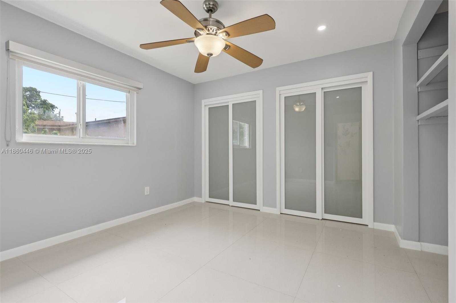 Small Image of 8601 NORTH WEST 185TH TER, Hialeah Number 52