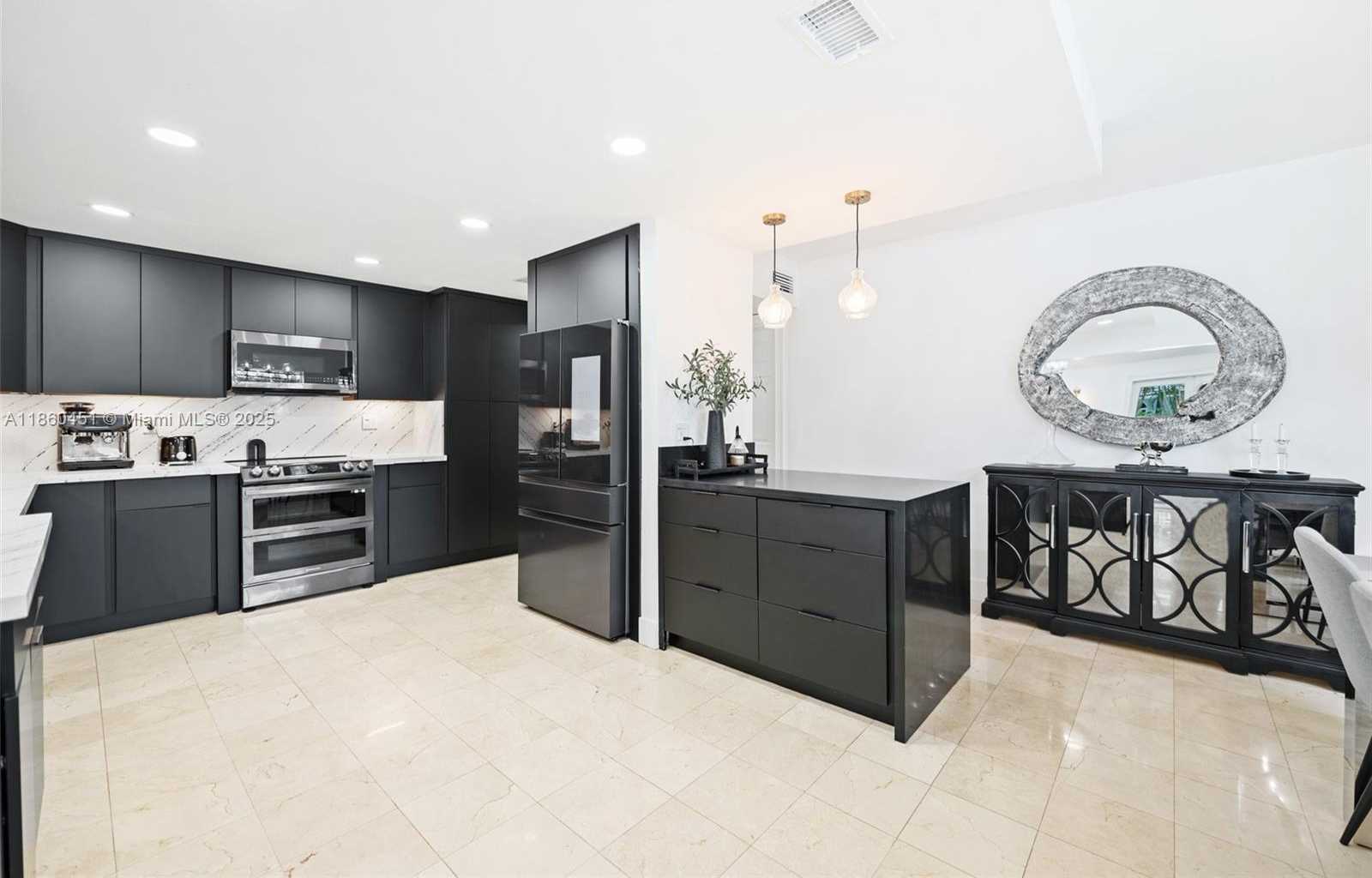 Small Image of 16811 NORTH WEST 83RD AVE, Miami Lakes Number 16