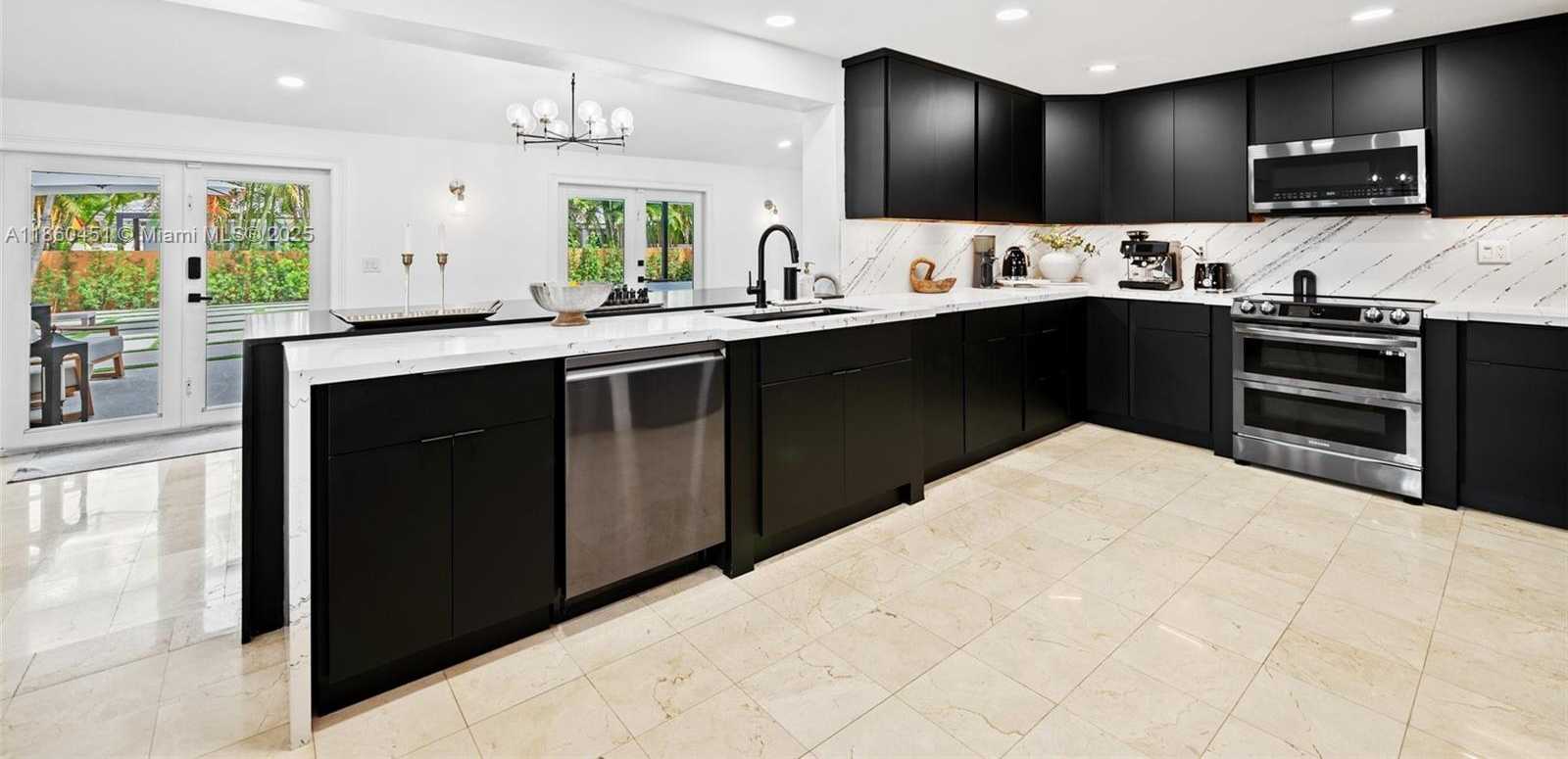 Small Image of 16811 NORTH WEST 83RD AVE, Miami Lakes Number 21