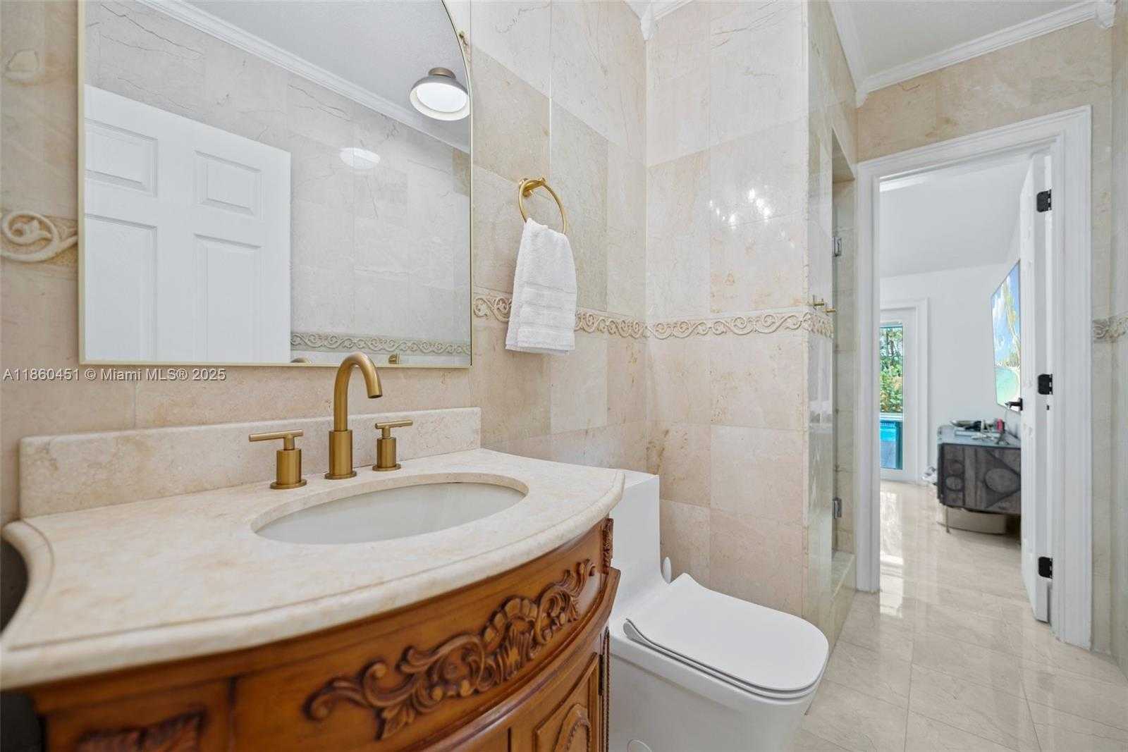 Small Image of 16811 NORTH WEST 83RD AVE, Miami Lakes Number 23