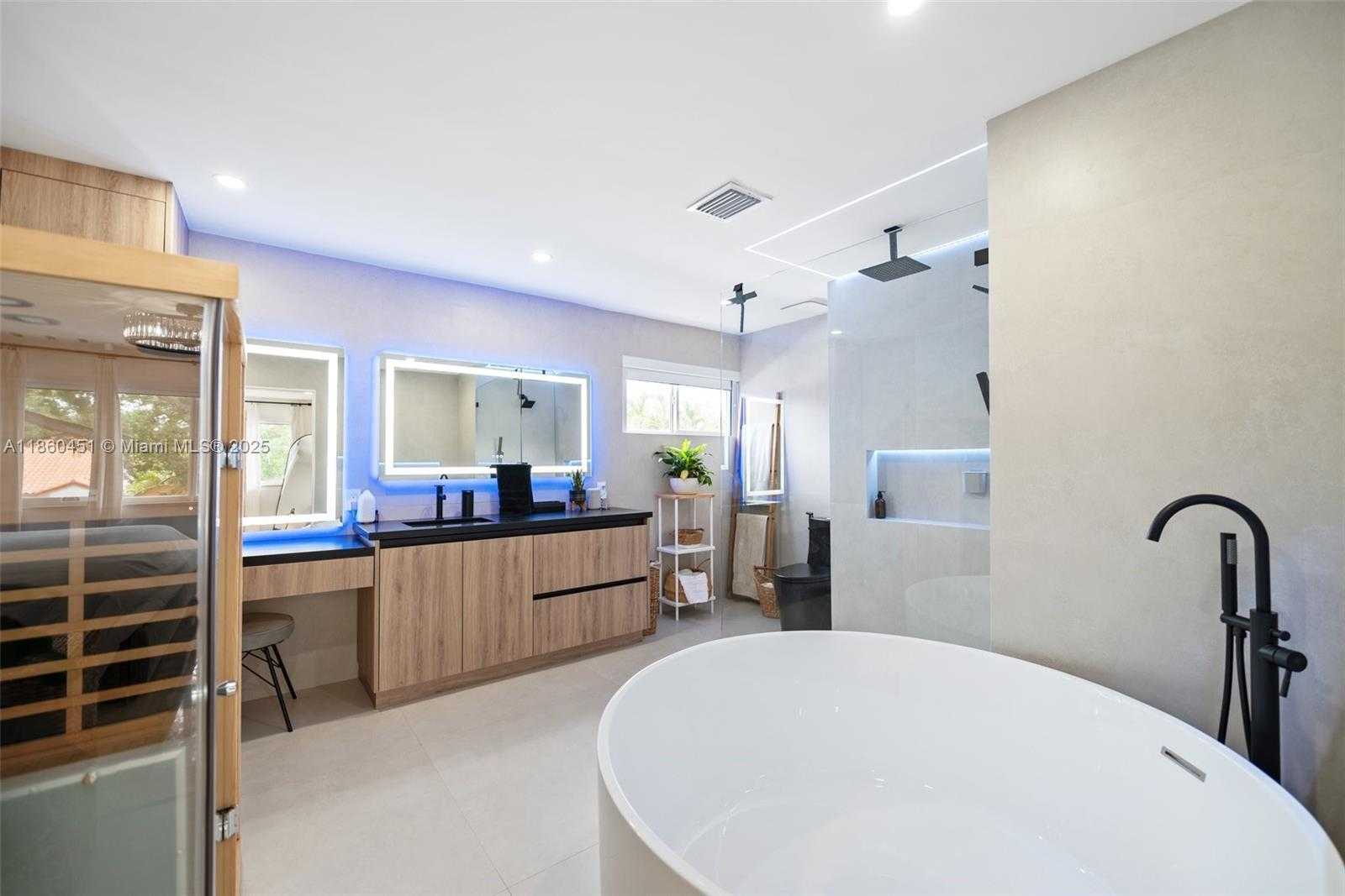 Small Image of 16811 NORTH WEST 83RD AVE, Miami Lakes Number 28