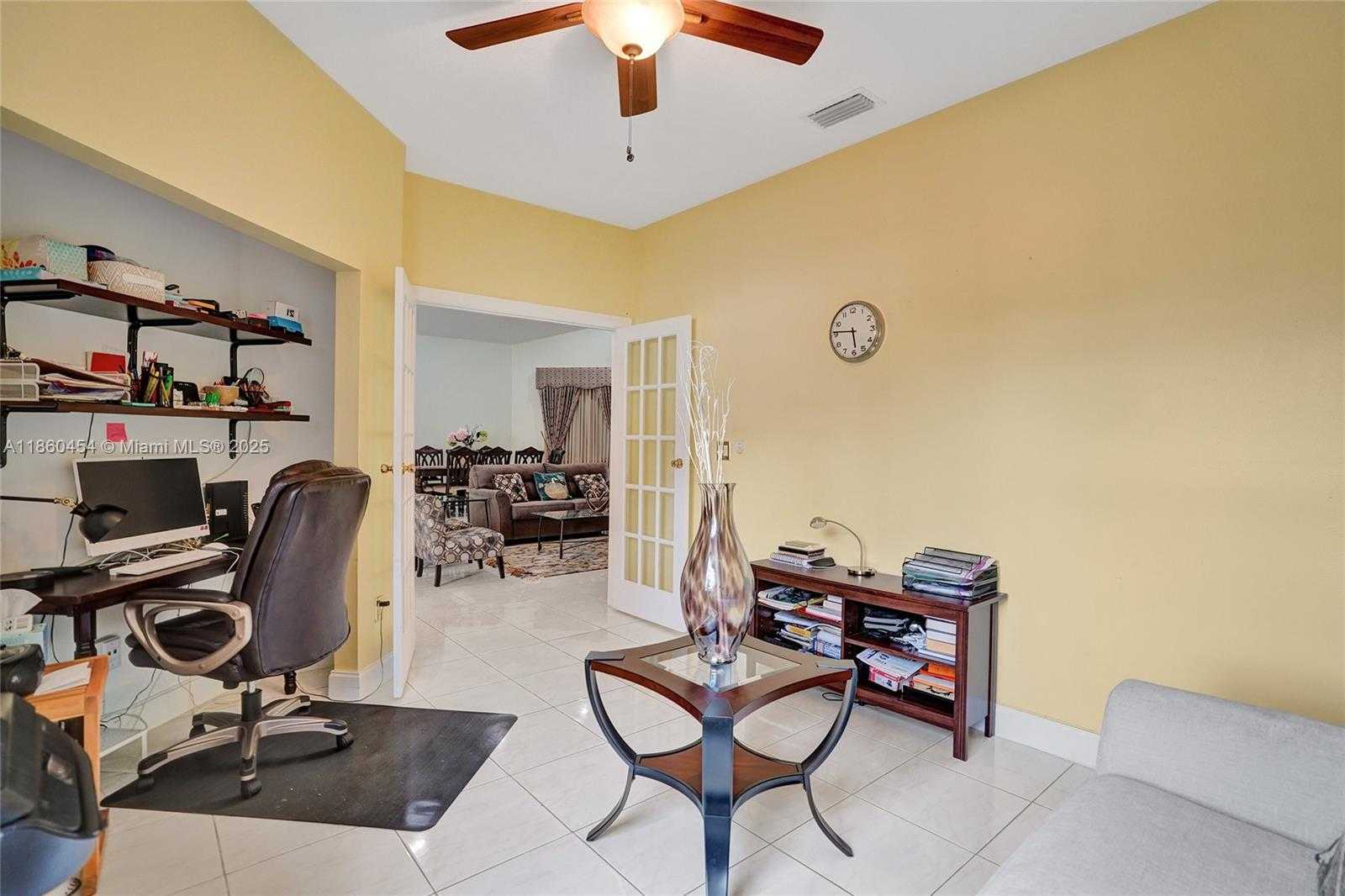 Small Image of 1485 WEST LACOSTA DR W, Pembroke Pines Number 20