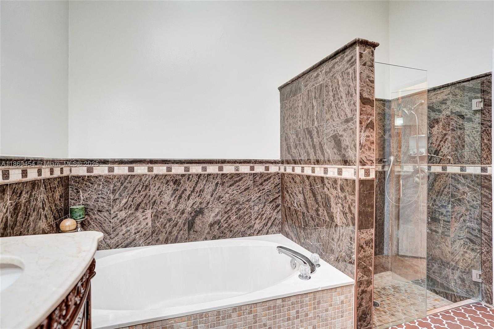 Small Image of 1485 WEST LACOSTA DR W, Pembroke Pines Number 29