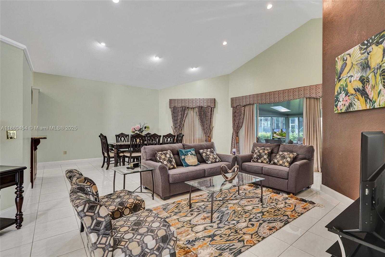 Small Image of 1485 WEST LACOSTA DR W, Pembroke Pines Number 42