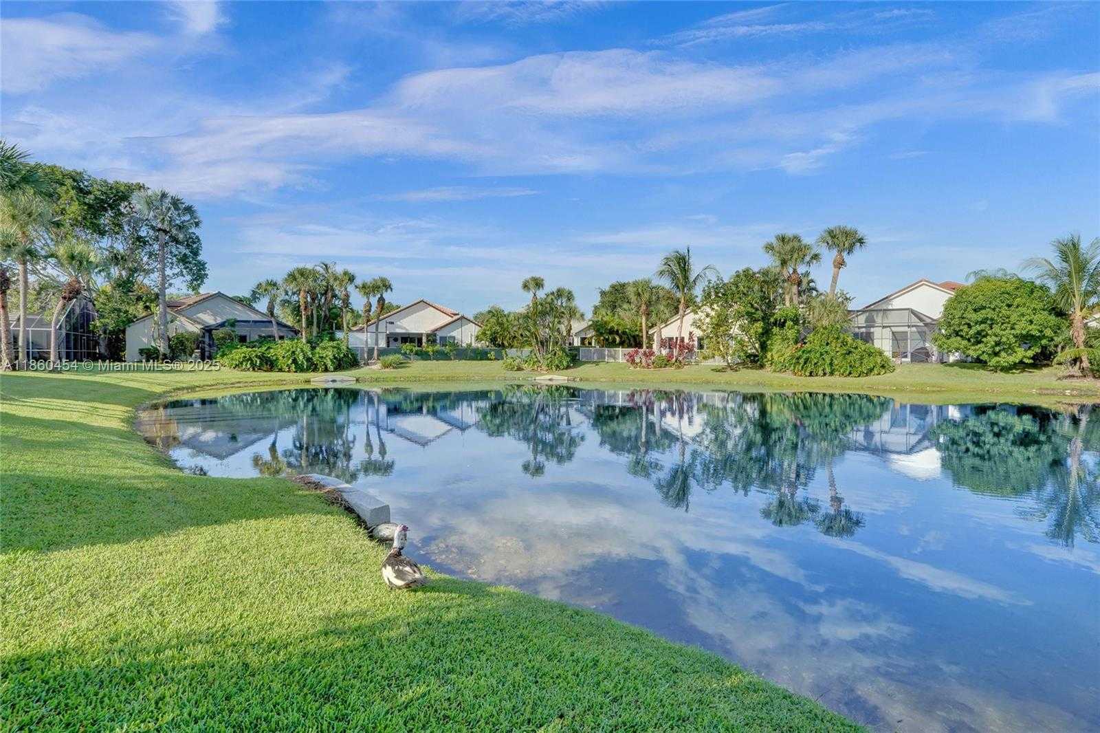 Small Image of 1485 WEST LACOSTA DR W, Pembroke Pines Number 65