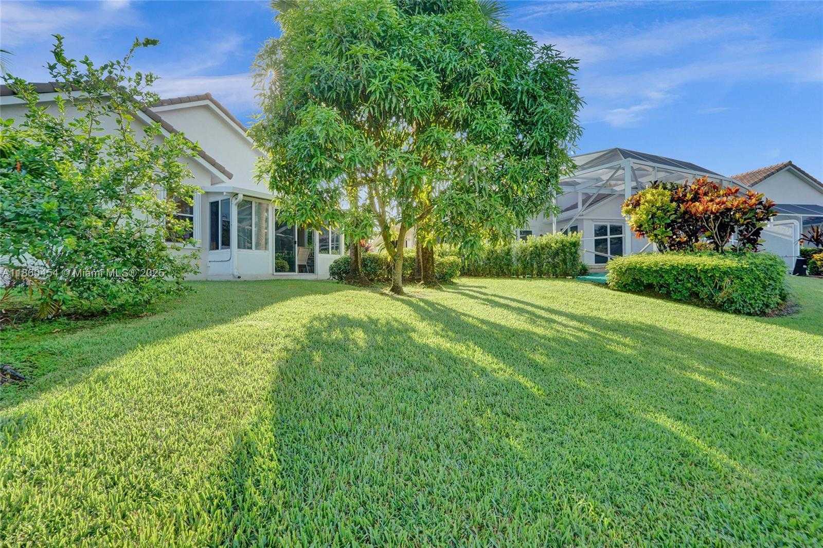 Small Image of 1485 WEST LACOSTA DR W, Pembroke Pines Number 67