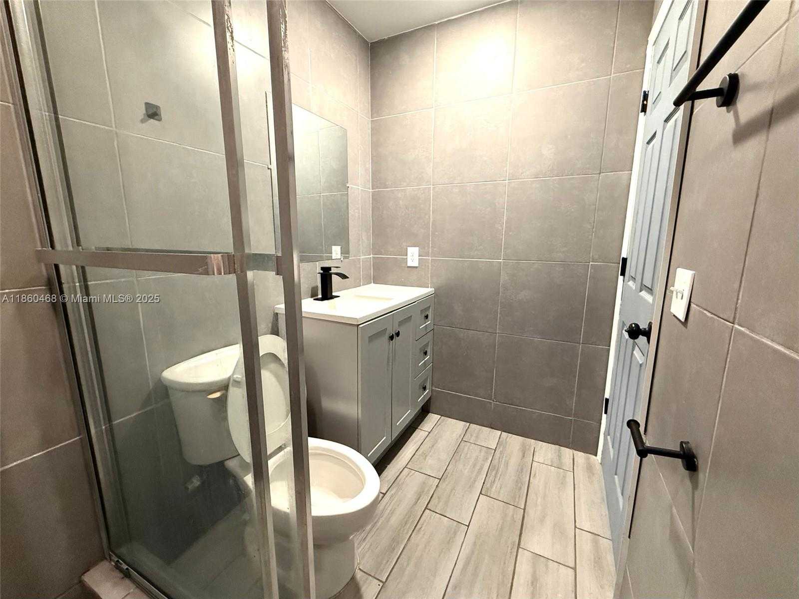 Small Image of 3311 SOUTH WEST ENSLEY CT, Port St. Lucie Number 18
