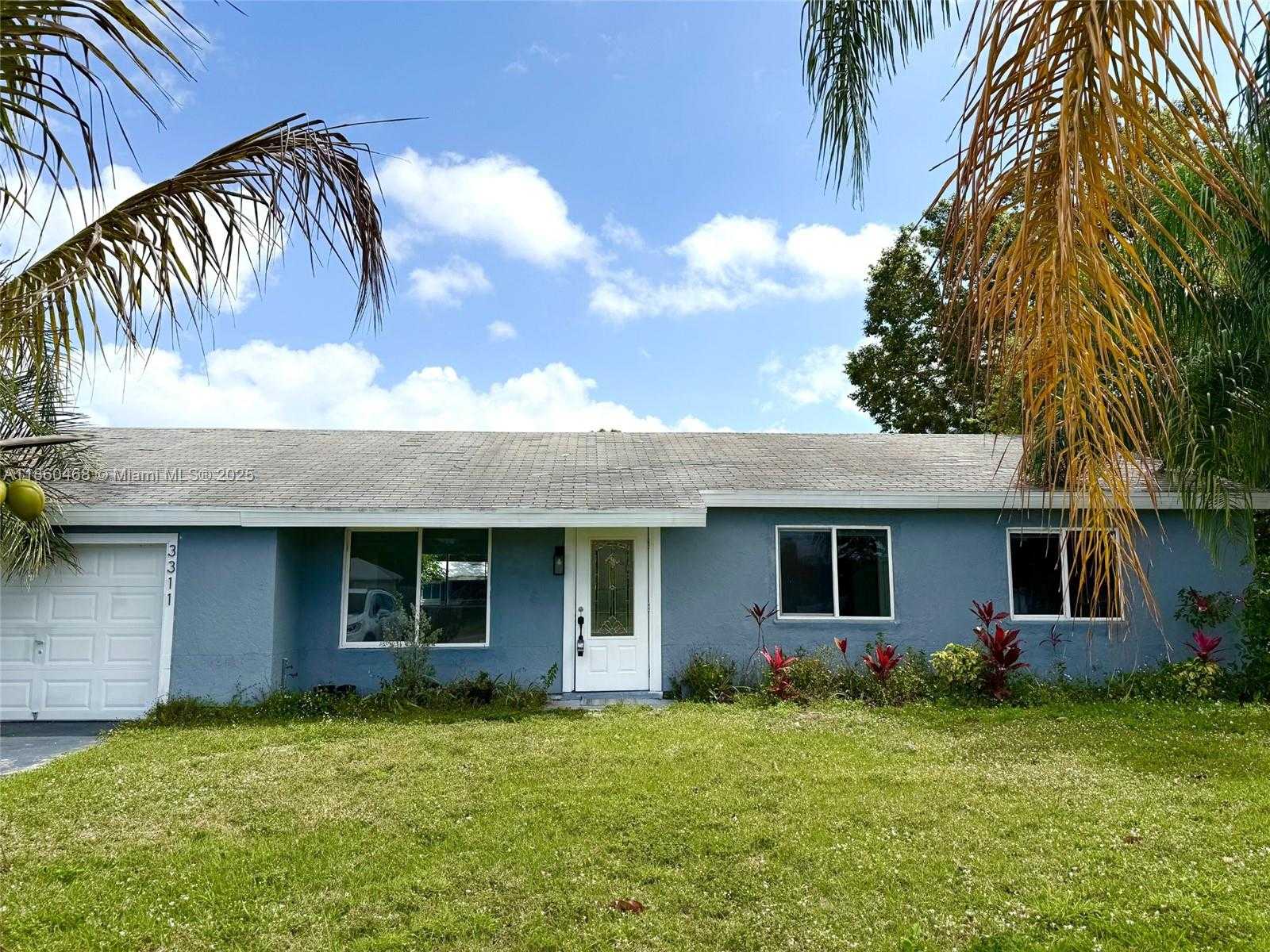 Small Image of 3311 SOUTH WEST ENSLEY CT, Port St. Lucie Number 2