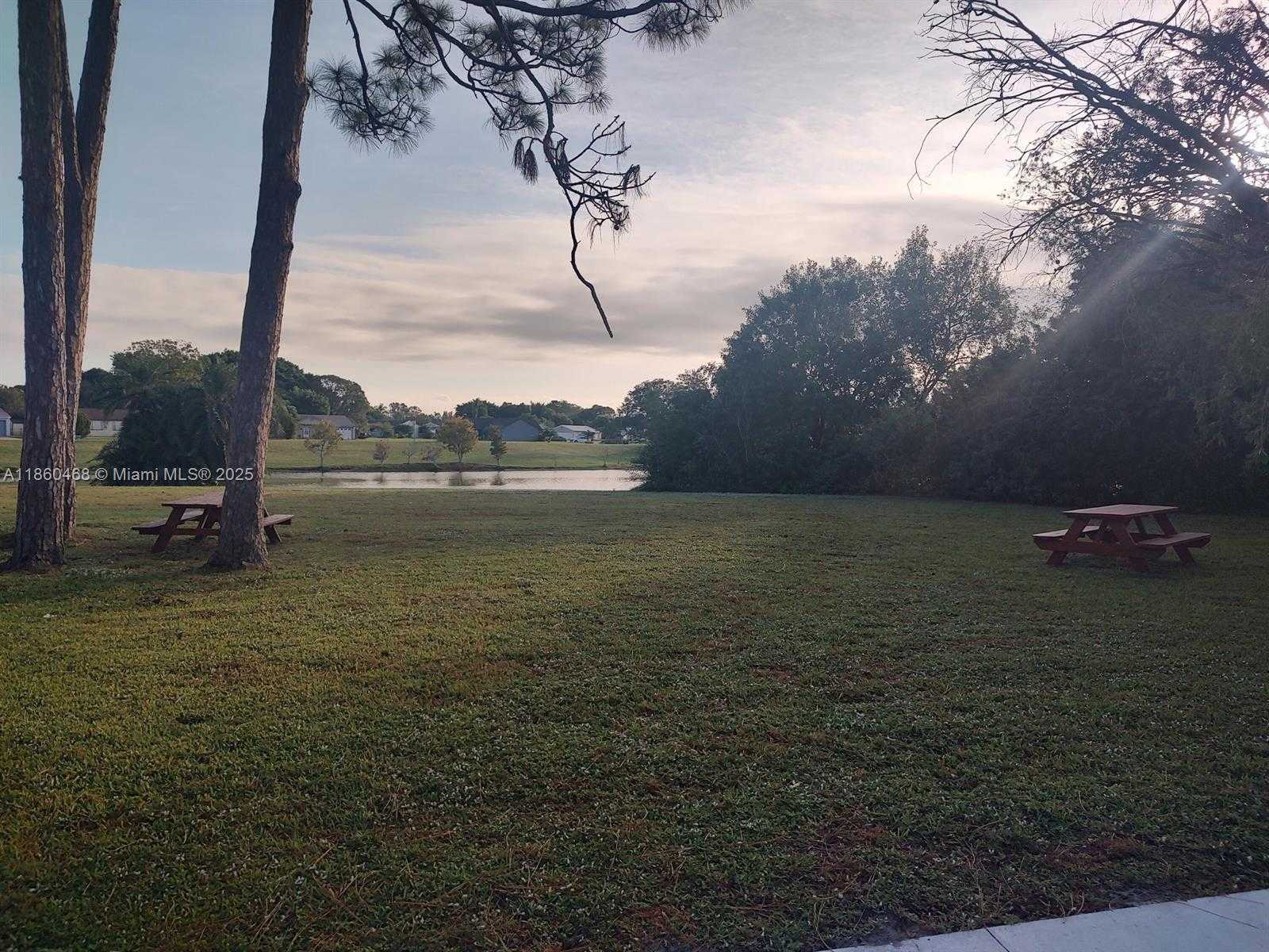 Small Image of 3311 SOUTH WEST ENSLEY CT, Port St. Lucie Number 22
