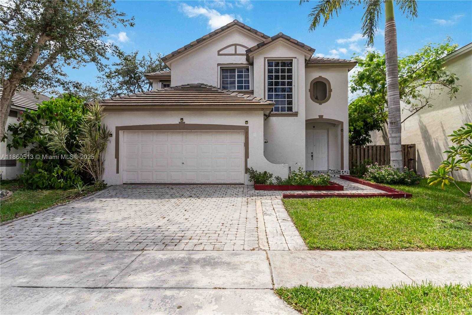 Small Image of 1958 NORTH WEST 100TH AVE, Pembroke Pines Number 2